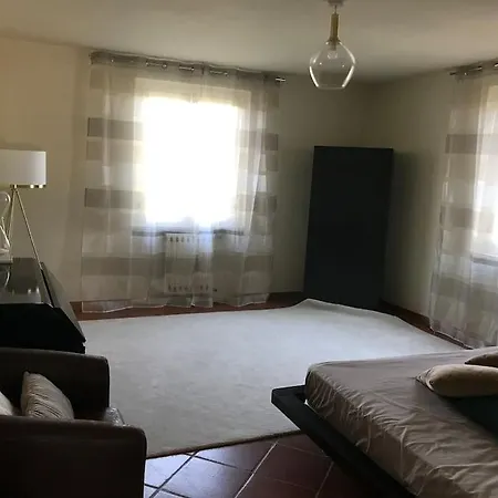 Apartment Casa Aura Montecarlo